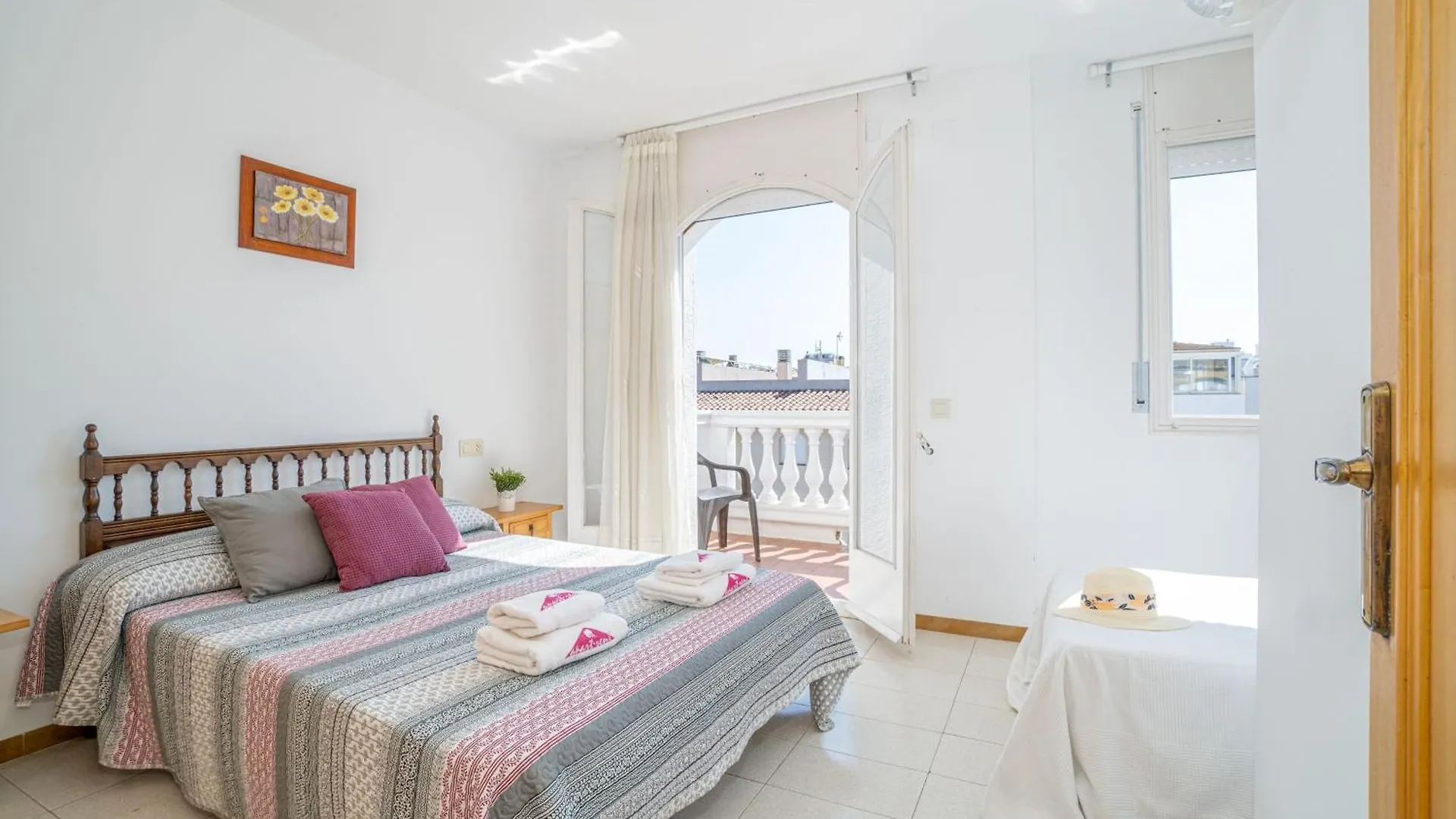 Basic Comfort Apartment Port Moxo 3º 0132 Эмпуриабрава