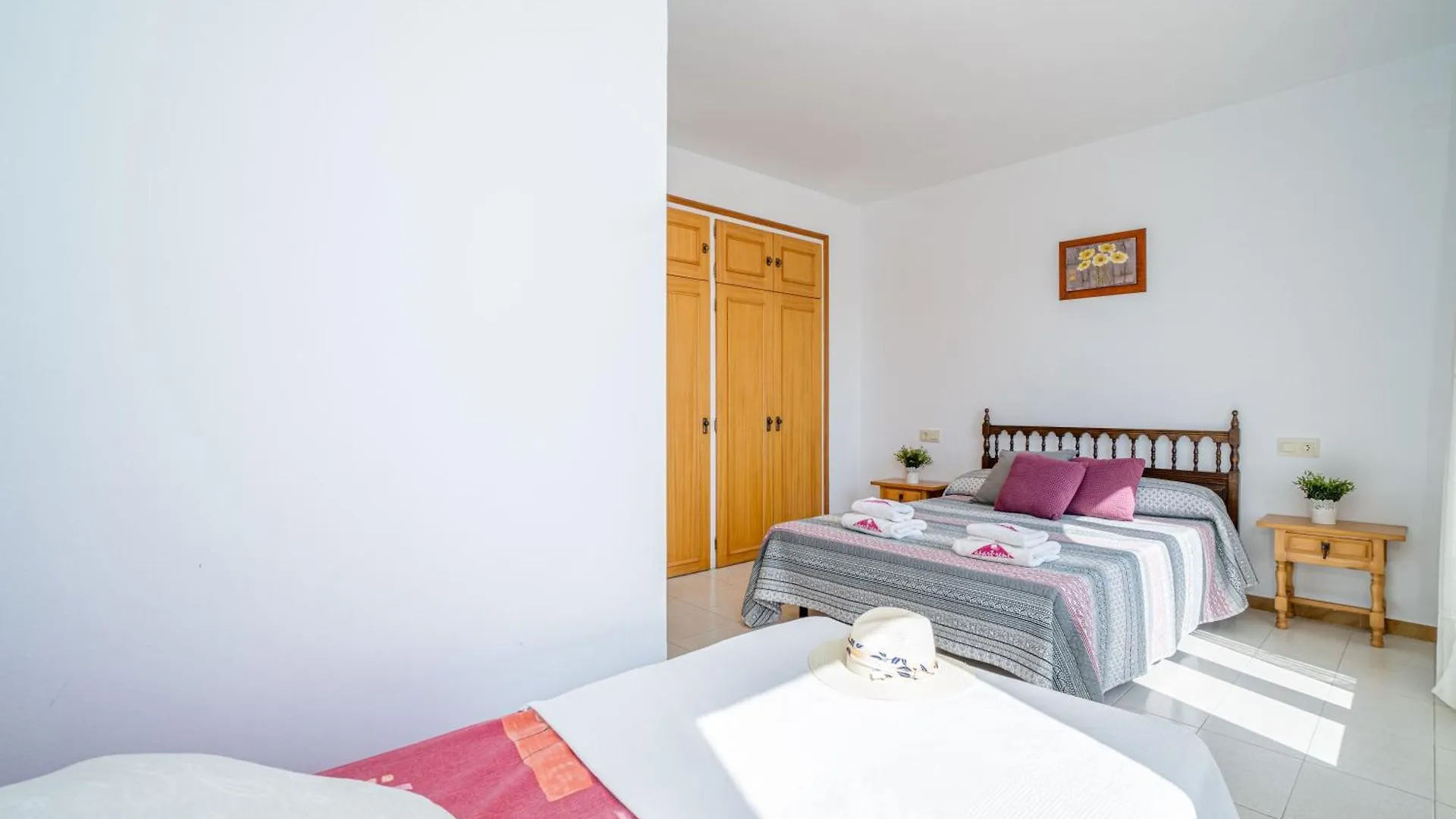 Basic Comfort Apartment Port Moxo 3º 0132 Эмпуриабрава